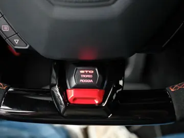 LAMBORGHINI Huracán STO VERDETURBINE CARBON LIFT RACING SEAT