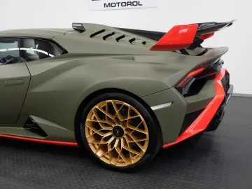 LAMBORGHINI Huracán STO VERDETURBINE CARBON LIFT RACING SEAT