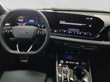 AUDI A5 Limousine eHybrid Q EDT.ONE MATRIX B&O HuD 36
