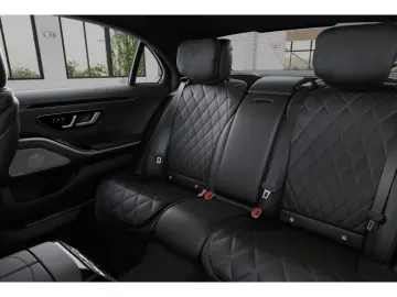 MERCEDES-BENZ S 450 e L AMG-Sport Pano Sitzklima 360…