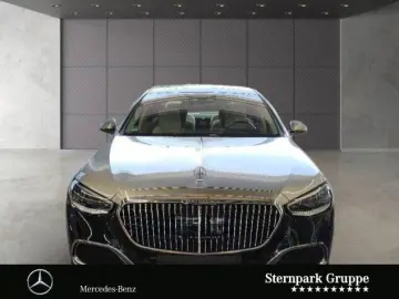 MERCEDES-BENZ Maybach S 580 First-Class Chaffeur HUD…