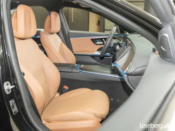 MERCEDES-BENZ E 220 d Avantgarde DIG.LIGHT Airmatic …