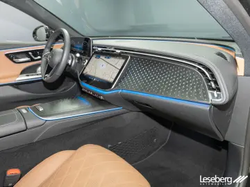 MERCEDES-BENZ E 220 d Avantgarde DIG.LIGHT Airmatic …