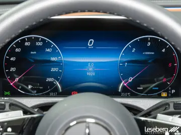 MERCEDES-BENZ E 220 d Avantgarde DIG.LIGHT Airmatic …