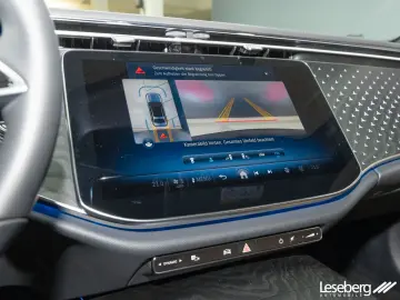 MERCEDES-BENZ E 220 d Avantgarde DIG.LIGHT Airmatic …