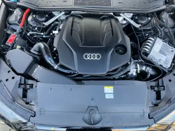 AUDI A6 Limousine 55TFSI quattro S-tronic   Pano  LED
