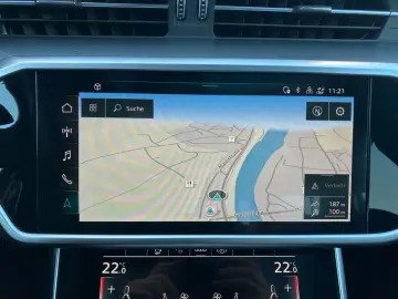 AUDI A6 Limousine 55TFSI quattro S-tronic   Pano  LED