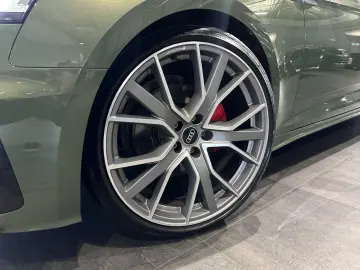 AUDI A5 40 TDI S line  NAVI  B&O  RFK  DAB  20 ZOLL