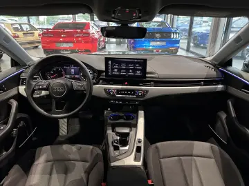 AUDI A5 40 TDI S line  NAVI  B&O  RFK  DAB  20 ZOLL