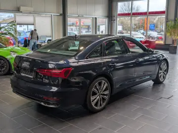 AUDI A6 55 TFSI quattro S tronic sport 8-fach