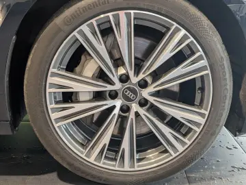AUDI A6 55 TFSI quattro S tronic sport 8-fach