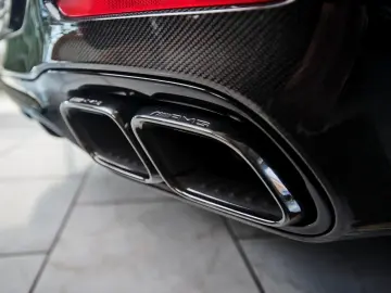 MERCEDES-BENZ SL 63 AMG 4Matic - Manufaktur Carbon ACC Burm.