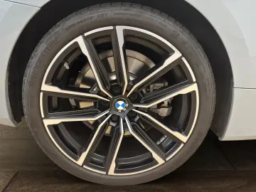 BMW 430i Coupé [M Sport  LC Prof.  RFK  HiFi  19 ]