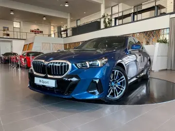BMW 550e Lim xDr. M-Sport SurrView Sbel HUD AHK ACC