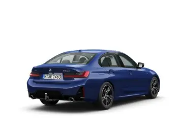 BMW 330 d xDrive M Sport 18'' eGSD AHK Mem…