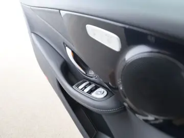 MERCEDES-BENZ C 220 d 4M Cabrio Comand Kamera LED Me…