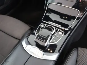 MERCEDES-BENZ C 220 d 4M Cabrio Comand Kamera LED Me…