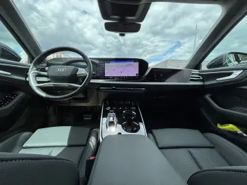 AUDI A5 Limousine TDI qu. NAVI MATRIX AHK LEDER PDC