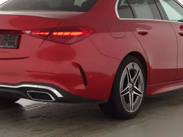 MERCEDES-BENZ C 200 AMG Line DISTR DigitalL HUD Keyless 360