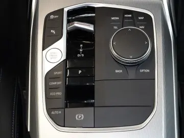 BMW 320d M Sport ACC AHK RFK NAVI LED Sound Syst.