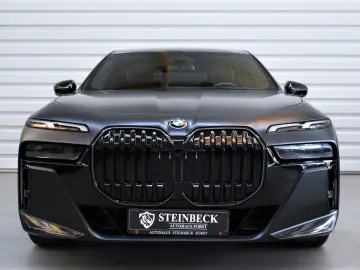 BMW 760i xDrive Bowers&Wilkins Pano 360  LED HeadUP