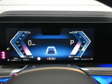 BMW 760i xDrive Bowers&Wilkins Pano 360  LED HeadUP