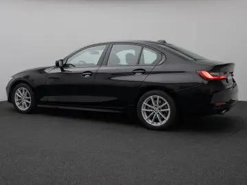 BMW 318i DAB PDC Widscreen Geschwindigkeitsreg LED