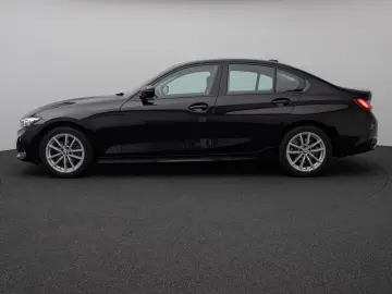 BMW 318i DAB PDC Widscreen Geschwindigkeitsreg LED
