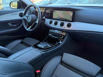 MERCEDES-BENZ E 200 Lim.Avantgarde Night-Paket Media-Display
