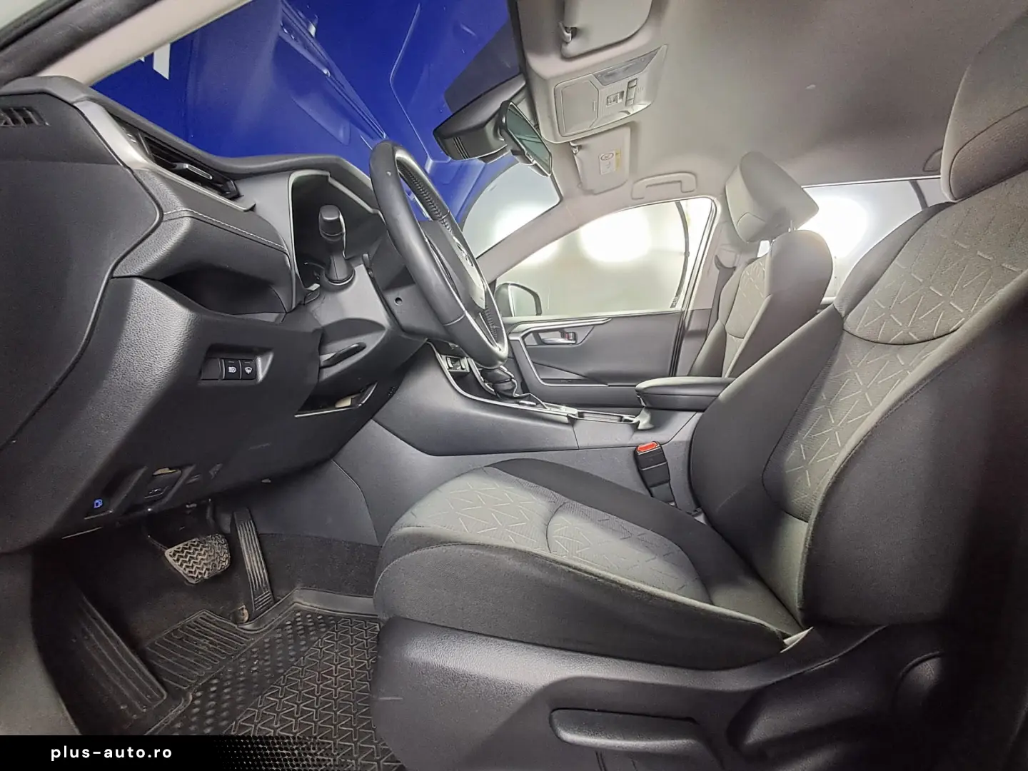 TOYOTA RAV 4 DYNAMIC HYBRID HSD E-CVT