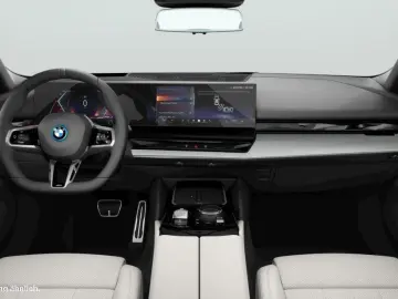 BMW 530e M Sport DAProf Pano HUD Sitzlüft H K