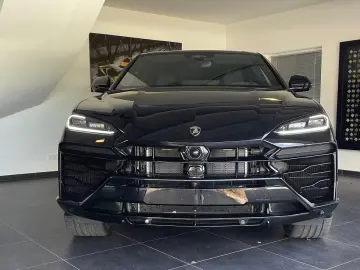 Lamborghini Urus SE MASSAGE 23  STYLE PACK