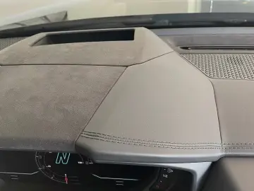 Lamborghini Urus SE MASSAGE 23  STYLE PACK