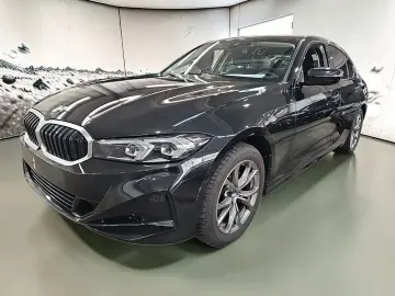 BMW 320d Limo xDrive Shadow-Line WIDE LED CARPLAY