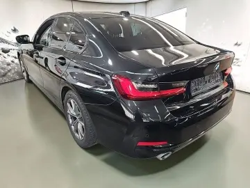 BMW 320d Limo xDrive Shadow-Line WIDE LED CARPLAY