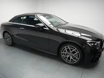 MERCEDES-BENZ E 450 Cabrio AMG BURMESTER HUD AMBIENT…