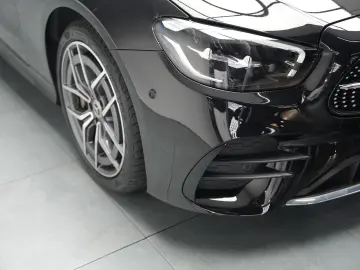 MERCEDES-BENZ E 450 Cabrio AMG BURMESTER HUD AMBIENT…