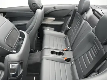 MERCEDES-BENZ E 450 Cabrio AMG BURMESTER HUD AMBIENT…