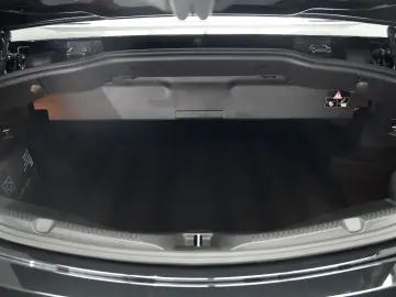 MERCEDES-BENZ E 450 Cabrio AMG BURMESTER HUD AMBIENT…