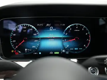 MERCEDES-BENZ E 450 Cabrio AMG BURMESTER HUD AMBIENT…