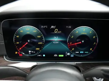 MERCEDES-BENZ E 450 Cabrio AMG BURMESTER HUD AMBIENT…