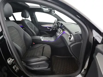 MERCEDES-BENZ GLC 300 de 4M Coupé AMG SHD AHK Burmes…