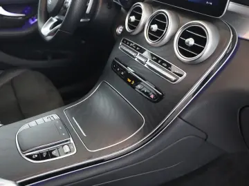 MERCEDES-BENZ GLC 300 de 4M Coupé AMG SHD AHK Burmes…