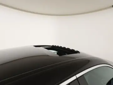 MERCEDES-BENZ GLC 300 de 4M Coupé AMG SHD AHK Burmes…