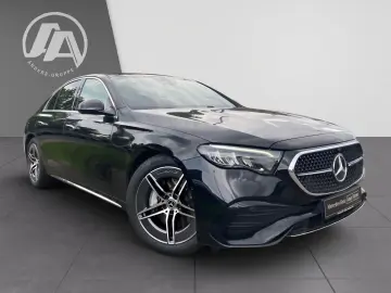MERCEDES-BENZ E 220 d AMG Distr. LED Navi Kam SHZ Le…