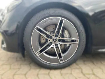 MERCEDES-BENZ E 220 d AMG Distr. LED Navi Kam SHZ Le…