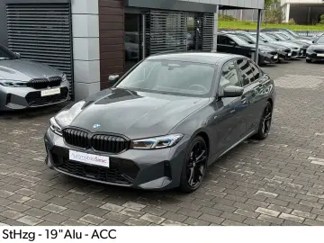 BMW 320d xD M Sport 19  ACC HuD h k  StHzg