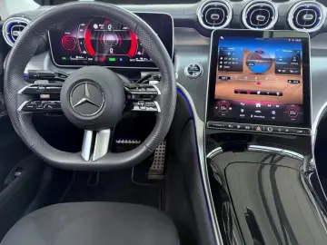 MERCEDES-BENZ GLC 300 e 4M Coupé AMG  Night Pano Bur…