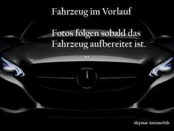 MERCEDES-BENZ E220 d  AMG NIGHT SUPERSCREEN BURMESTER 4xSHZ