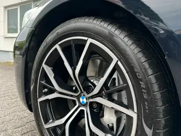 BMW 540d xDr. M-SPORT LC.PRO ACC LASER GLASDACH KAME